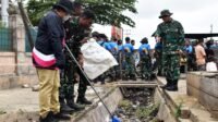 Merauke: Pasar Wamanggu Ditata Bersama Ratusan Personel Jelang HUT TNI Merauke: Pasar Wamanggu Ditata Bersama Ratusan Personel Jelang HUT TNI