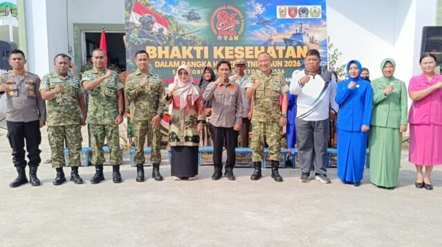 HUT ke-81 TNI: Kodim 0909/Kutai Timur Sediakan Layanan Kesehatan dan Sembako