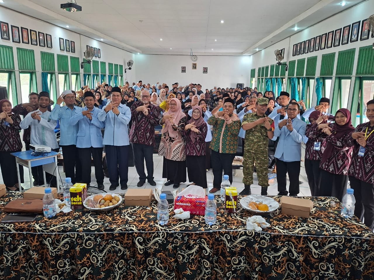 Dua Babinsa Koramil 0909-05 Hadiri Pelatihan Tajwid Guru TK/TPA Kutim