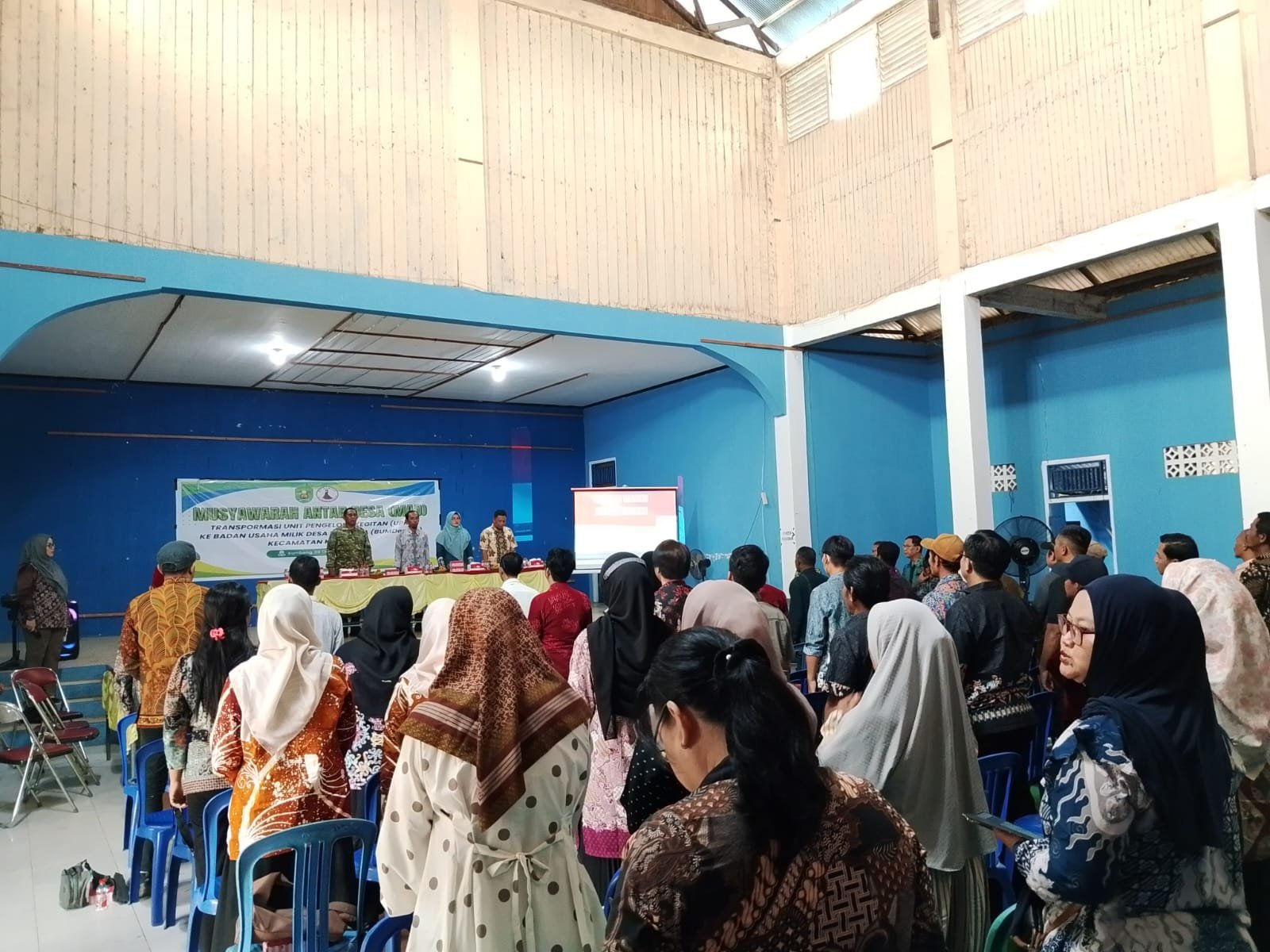 Perkuat Sinergi Desa, Babinsa Koramil 0909-03 Hadiri MAD di Kongbeng