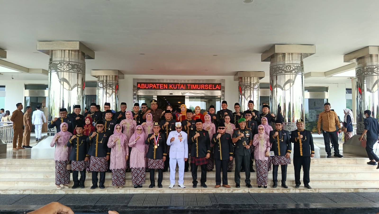 Letkol Czi Zaenal Abidin Hadiri HUT Kabupaten Kutai Timur ke-27