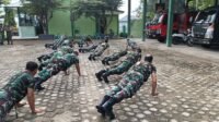 Jaga Kebugaran Prajurit, Kodim 0114/Aceh Jaya Gelar Pembinaan Fisik melalui Jalan Santai dan Penguatan Otot Jaga Kebugaran Prajurit, Kodim 0114/Aceh Jaya Gelar Pembinaan Fisik melalui Jalan Santai dan Penguatan Otot