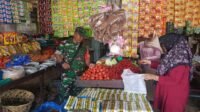 Harga Cabai Rawit Rp90 Ribu per Kilogram, Babinsa Pantau Sembako di Pasie Raya Harga Cabai Rawit Rp90 Ribu per Kilogram, Babinsa Pantau Sembako di Pasie Raya