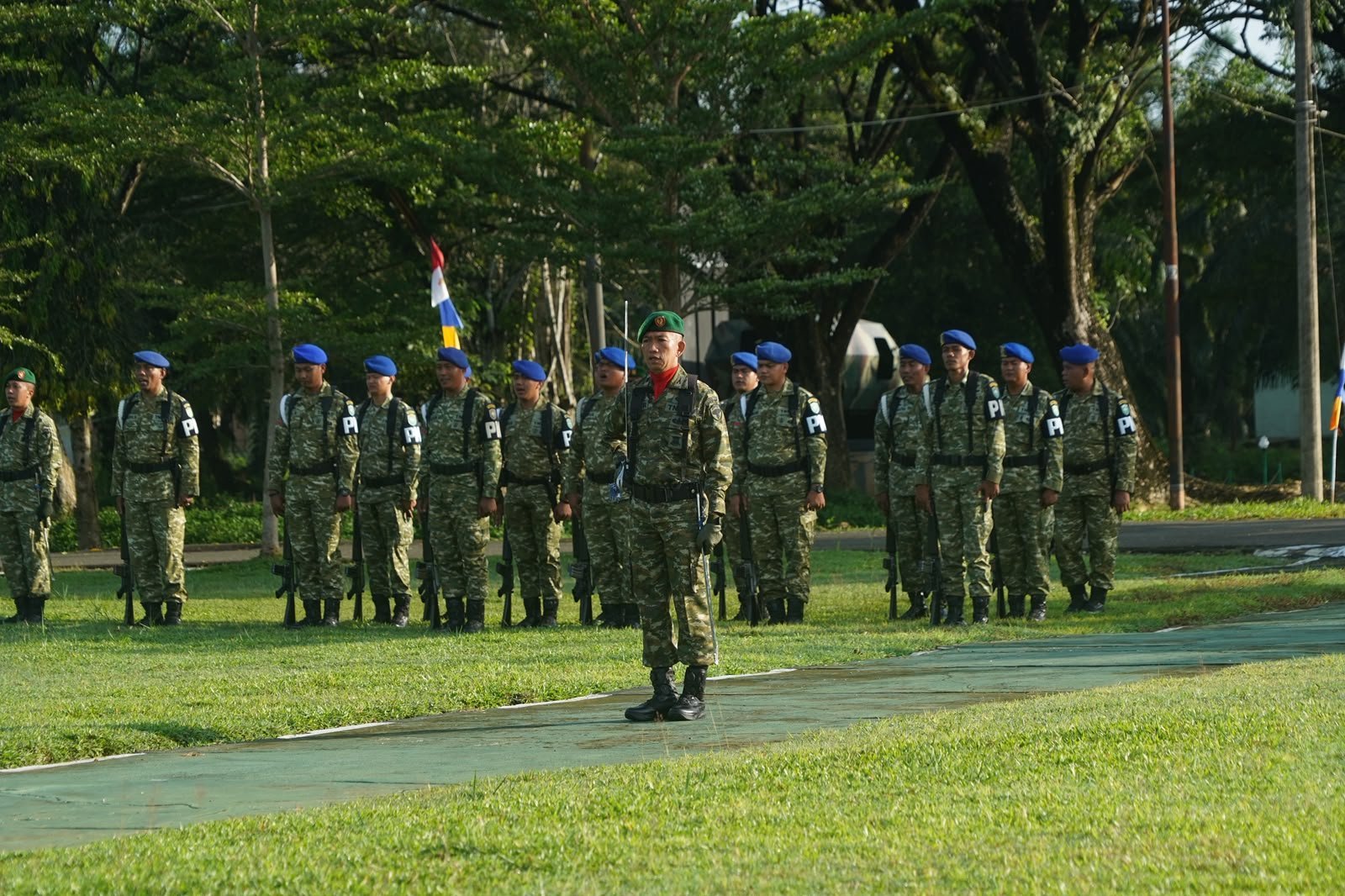 Prajurit dan PNS Korem 012/Teuku Umar Laksanakan Upacara 17-an Dipimpin Letkol Cpl Ronald