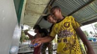 Rumah Baca Kembali Hidup, Yonif TP 859/RBK Bangun Harapan Anak-Anak Kampung Wakre Rumah Baca Kembali Hidup, Yonif TP 859/RBK Bangun Harapan Anak-Anak Kampung Wakre