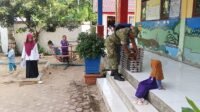 Pendampingan Babinsa Warnai Penyaluran Makanan Bergizi Gratis di TK Negeri Lageun Aceh Jaya Pendampingan Babinsa Warnai Penyaluran Makanan Bergizi Gratis di TK Negeri Lageun Aceh Jaya