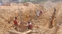 Mulai Tahap Besi Cakar Ayam, Pembangunan Jembatan Merah Putih di Kaubun Diperkuat