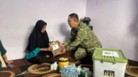 Tali Asih dari Pangdam Diserahkan untuk Keluarga Nurdin Korban Karhutla Tali Asih dari Pangdam Diserahkan untuk Keluarga Nurdin Korban Karhutla