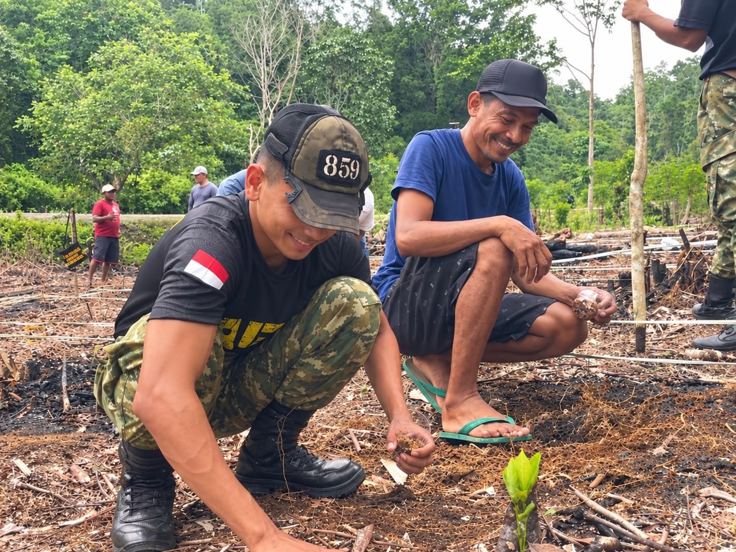 Dari Lahan Menjadi Harapn, Prajurit dan Masyarakat Tanam Padi Gogo Bersama wujudkan kemandirian pangan
