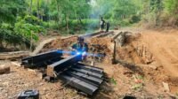 Kebersamaan TNI-Masyarakat Dongkrak Pembangunan Jembatan Garuda Hingga 55%